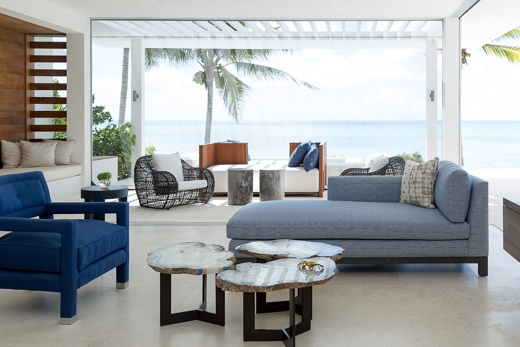 LA DOLCE VITA II - Domino Creative Interior Design